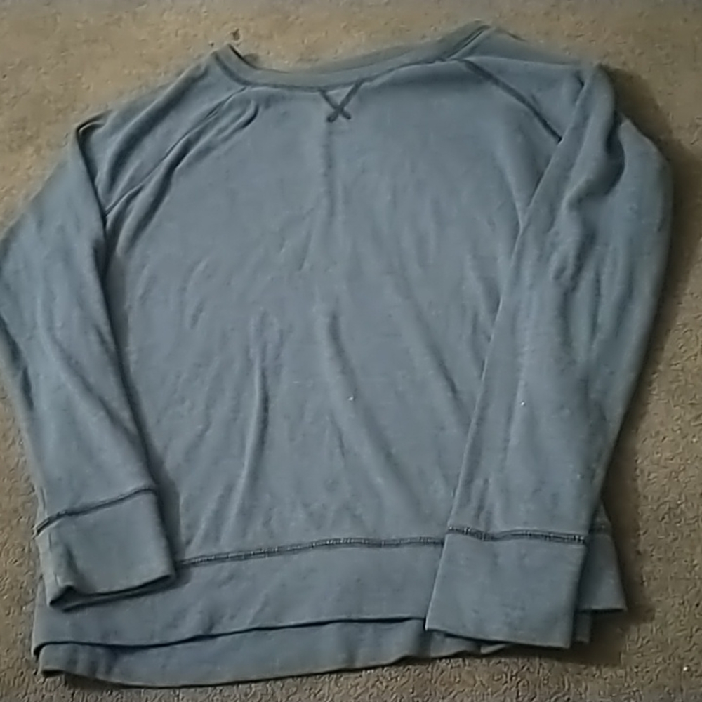 Womens blue eddie bauer sweater L, fits like M